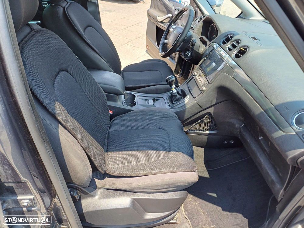 Ford S-Max 1.8 TDCi Titanium 7L - 12