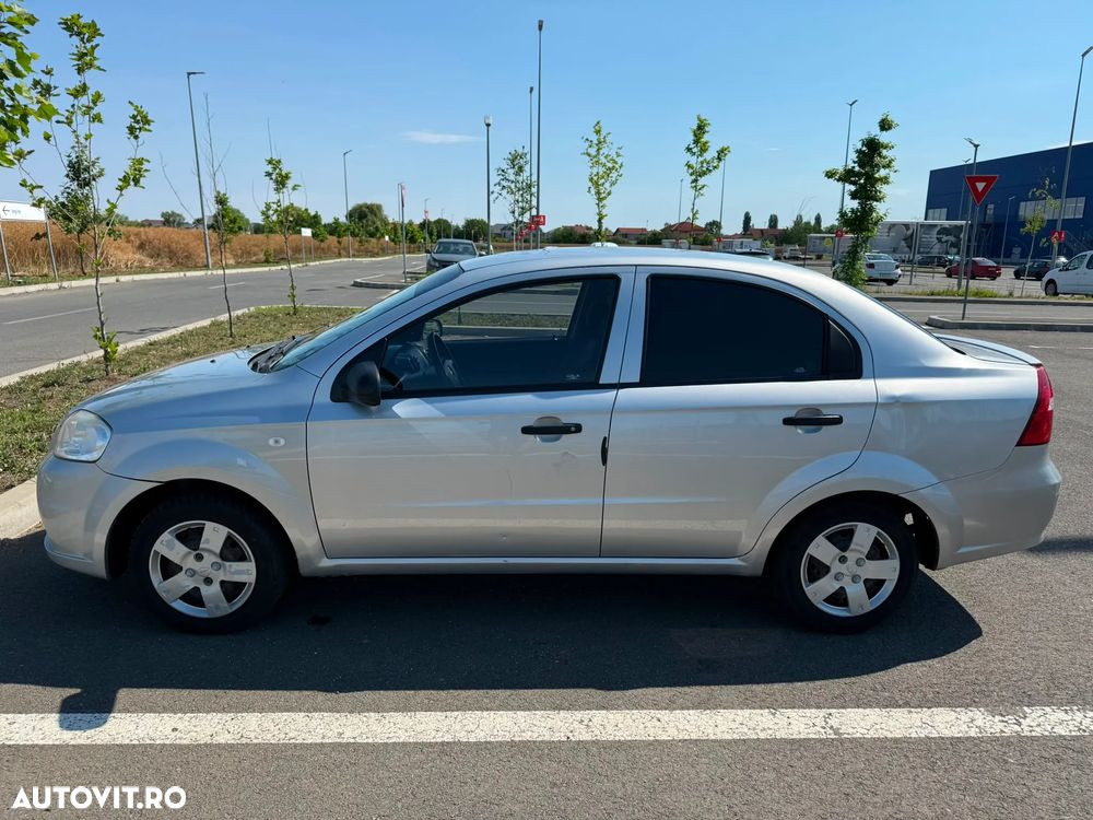 Chevrolet Aveo 1.2i BASE 52 - 2