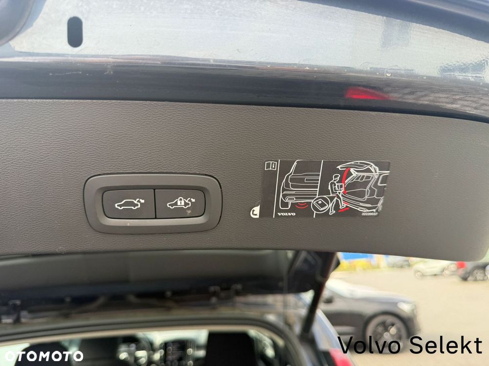 Volvo XC 40 - 37