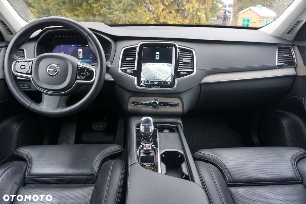 Volvo XC 90 - 17