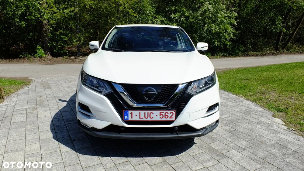 Nissan Qashqai 1.2 DIG-T N-Connecta EU6 - 2