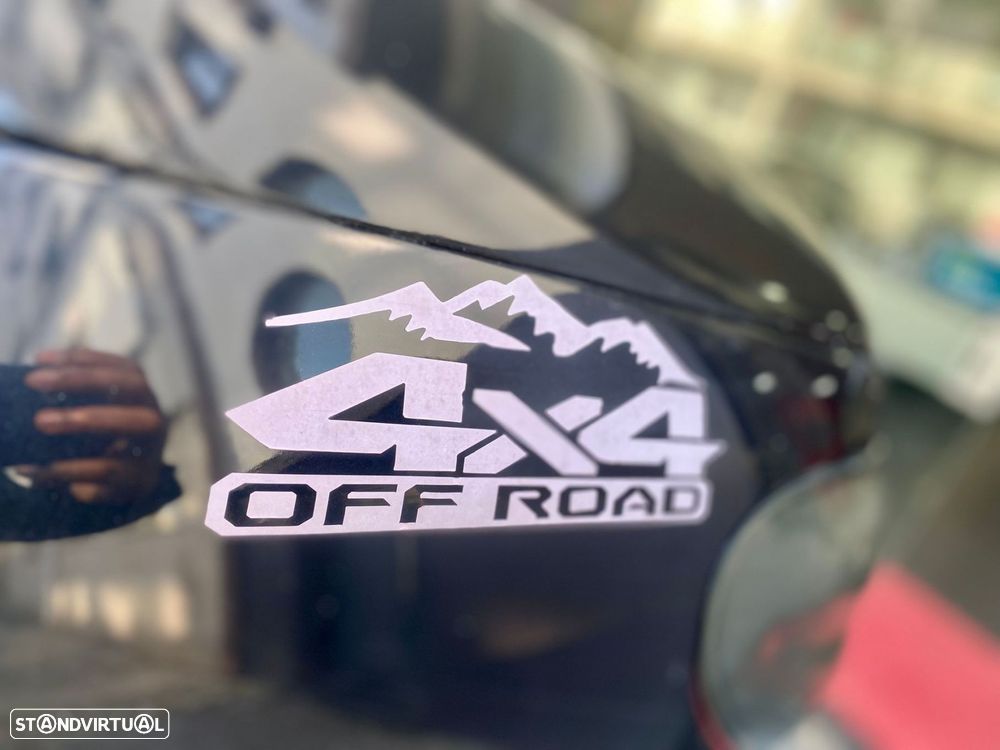 Mitsubishi L200 Pick Up 4x4 Intense Cabine Dupla - 9