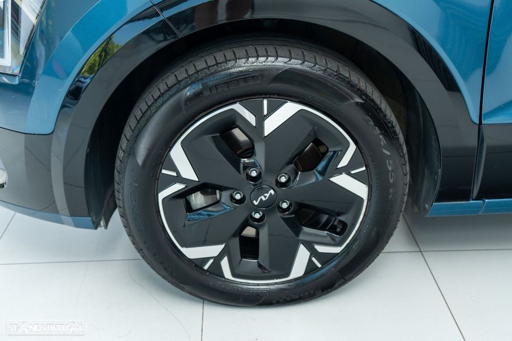 Kia Niro EV 64kWh Drive - 37