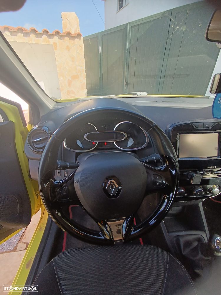 Renault Clio 1.5 dCi Dynamique S 82g - 6