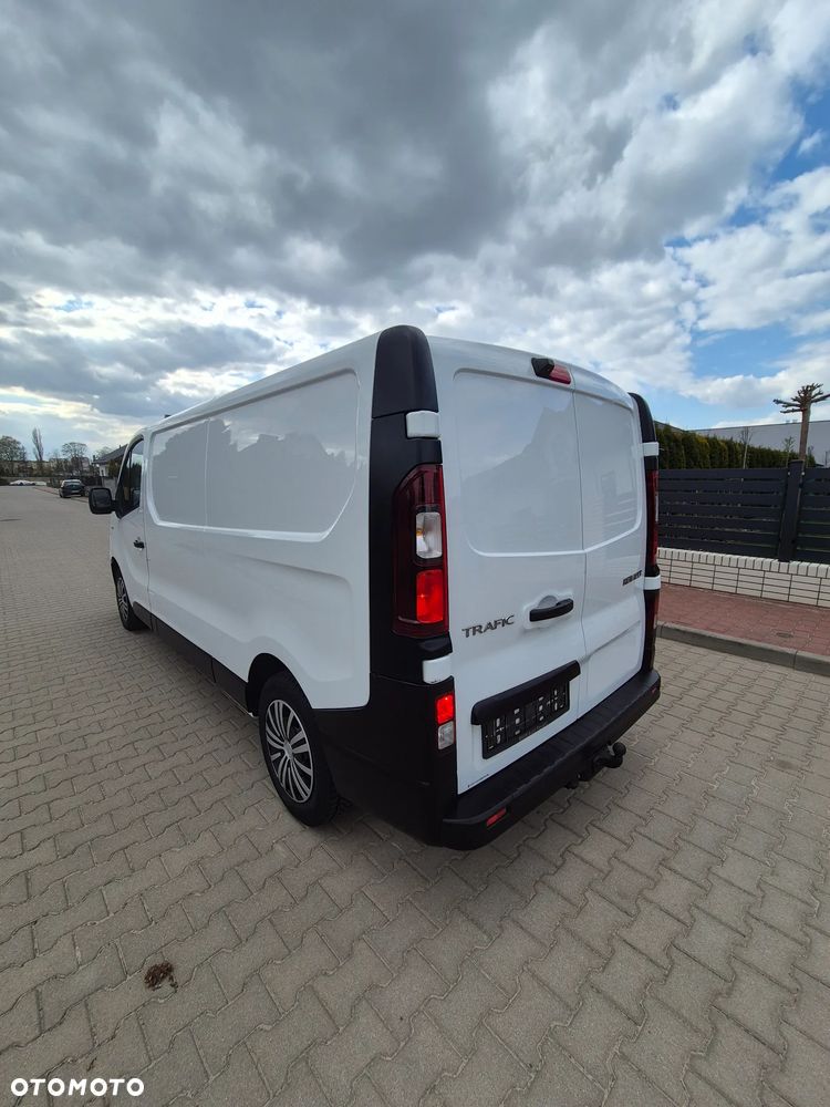 Renault Trafic 2017r Long 100Tys km!!! Klima Kamera Full Super stan - 6