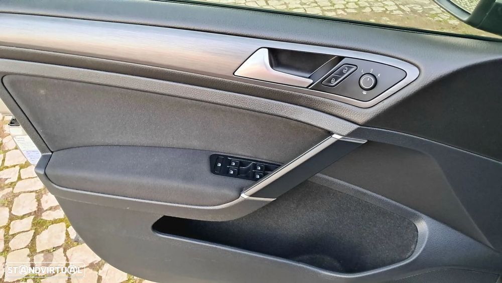 VW Golf Variant 1.6 TDi Confortline - 30