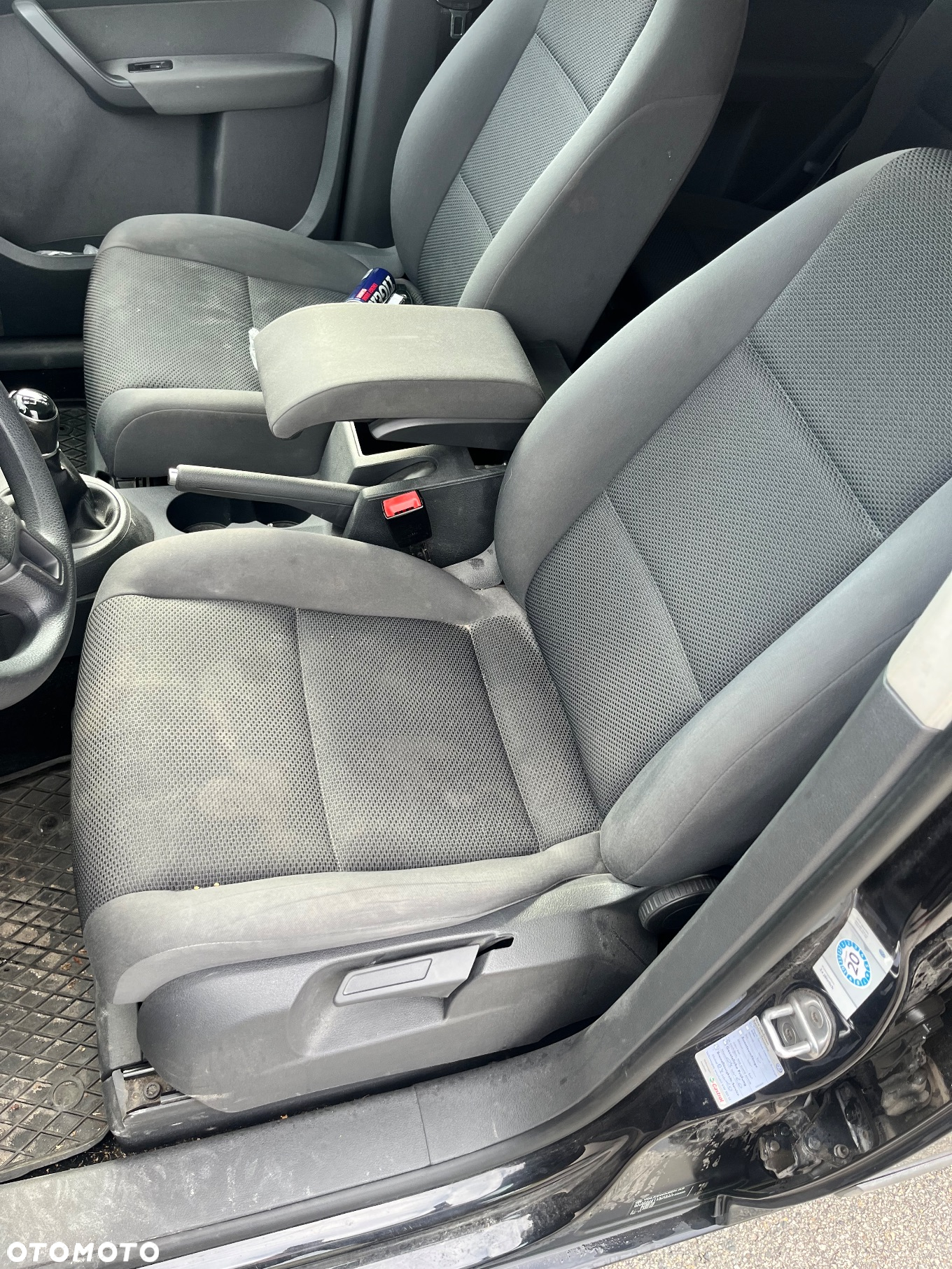 Volkswagen Touran 1.6 TDI DPF BlueMot Comfortline - 10