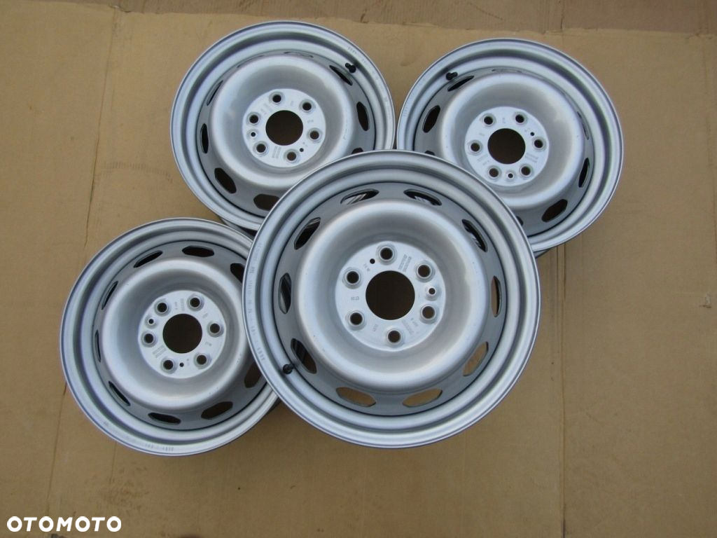 4x NOWE Felgi 16 Iveco Daily 6,5j 6x125 ET68 / 35S 29L / oryginał - 9