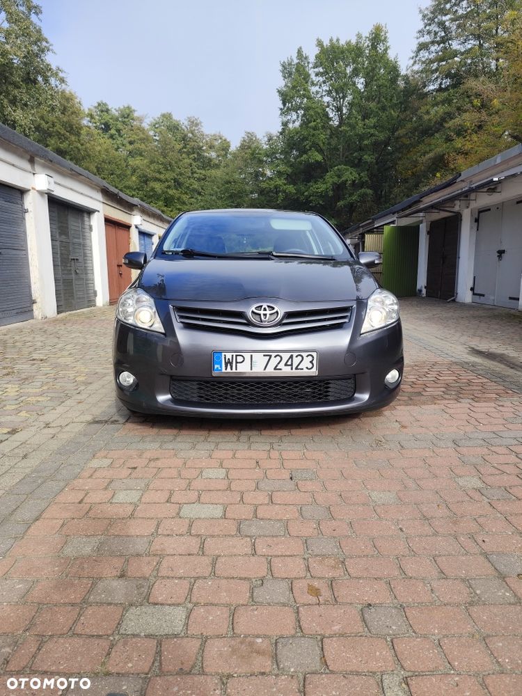 Toyota Auris - 2