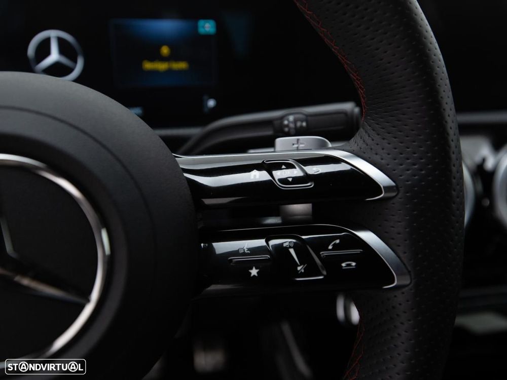 Mercedes-Benz A 200 7G-DCT AMG Line - 17