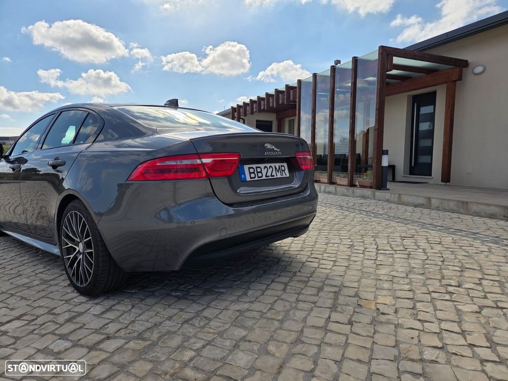 Jaguar XE E-Performance Aut. R-Sport - 4