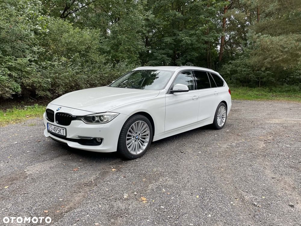 BMW Seria 3 330d Luxury Line - 1