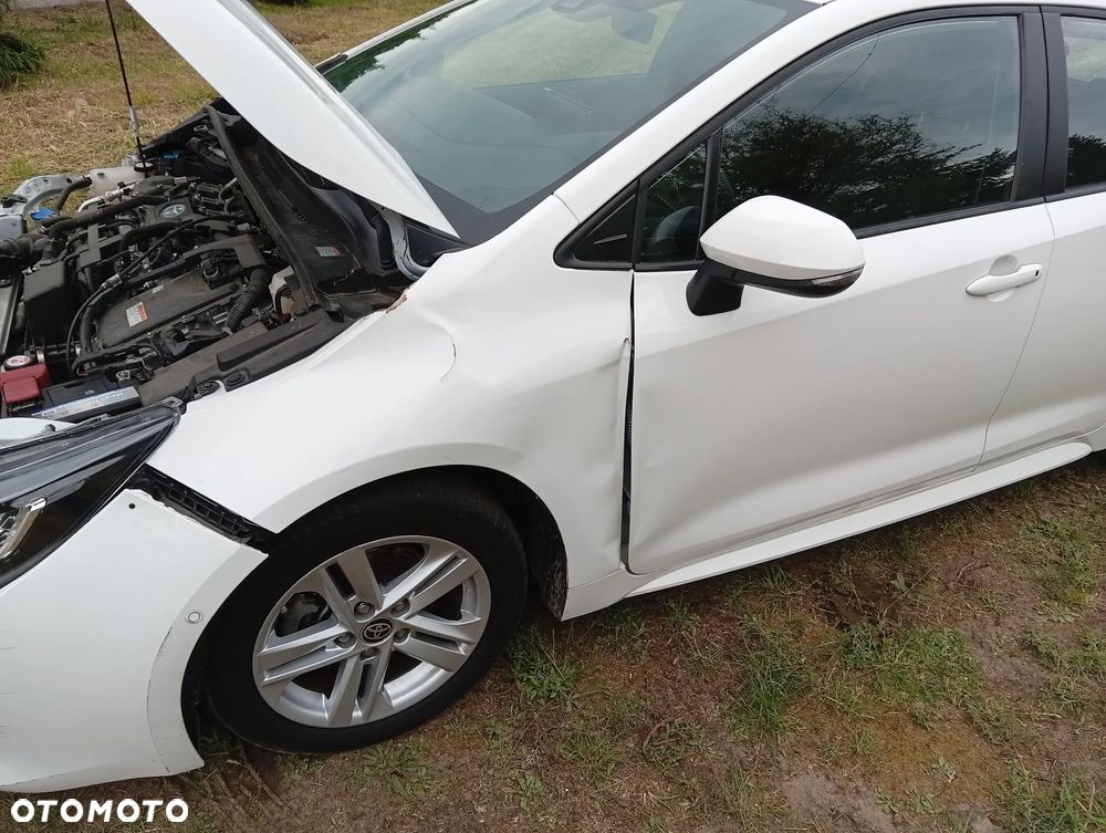 Toyota Corolla 1.8 Business Edition - 9
