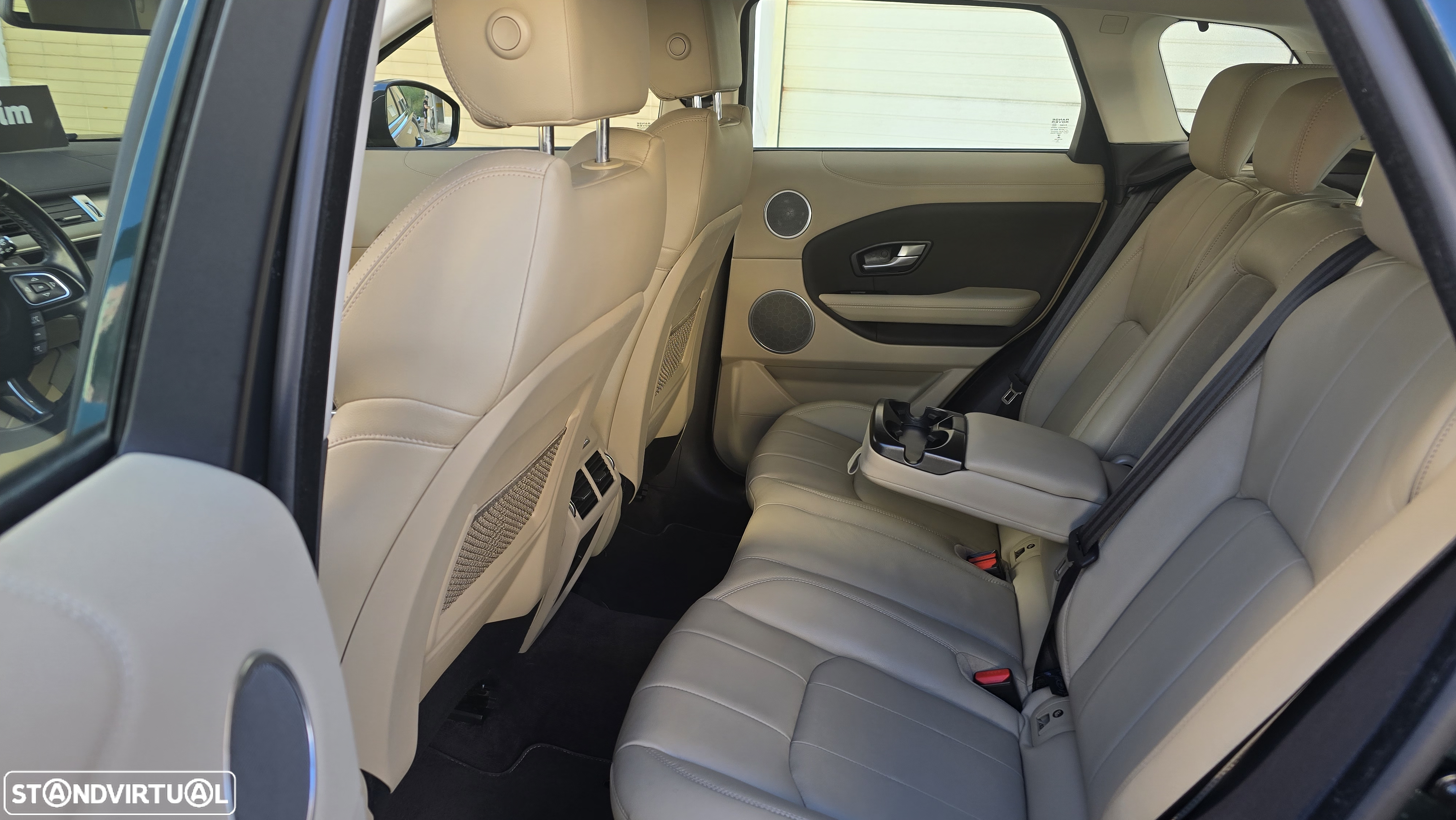 Land Rover Range Rover Evoque 2.0 TD4 SE - 18