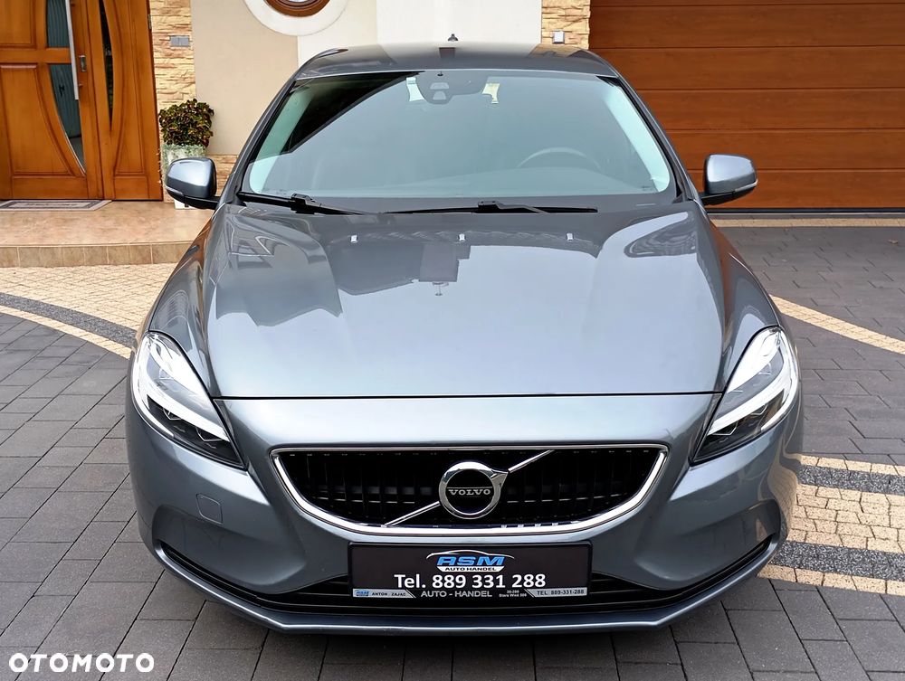Volvo V40 D2 Momentum - 24