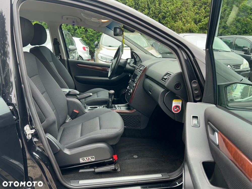 Mercedes-Benz Klasa A 160 CDI Avantgarde - 12