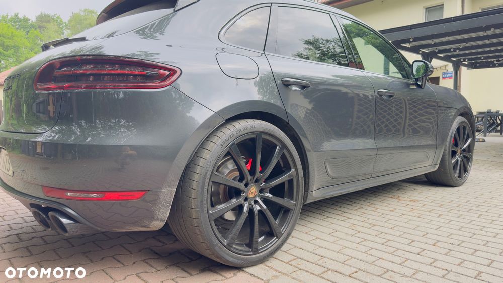 Porsche Macan - 30