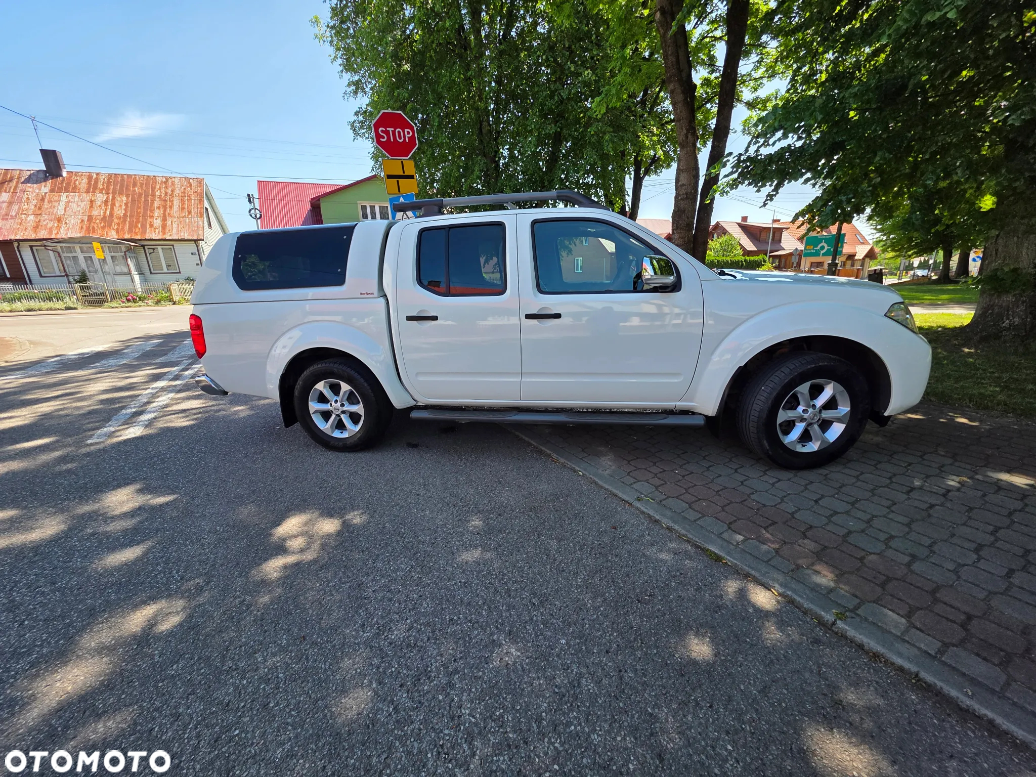 Nissan Navara 2.5 D LE Long EU5 - 4