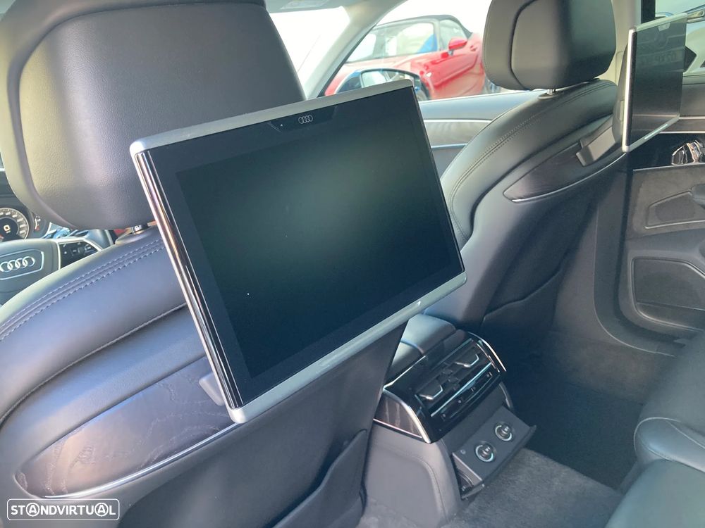 Audi A8 3.0 TDi V6 quattro Tiptronic Longo - 24