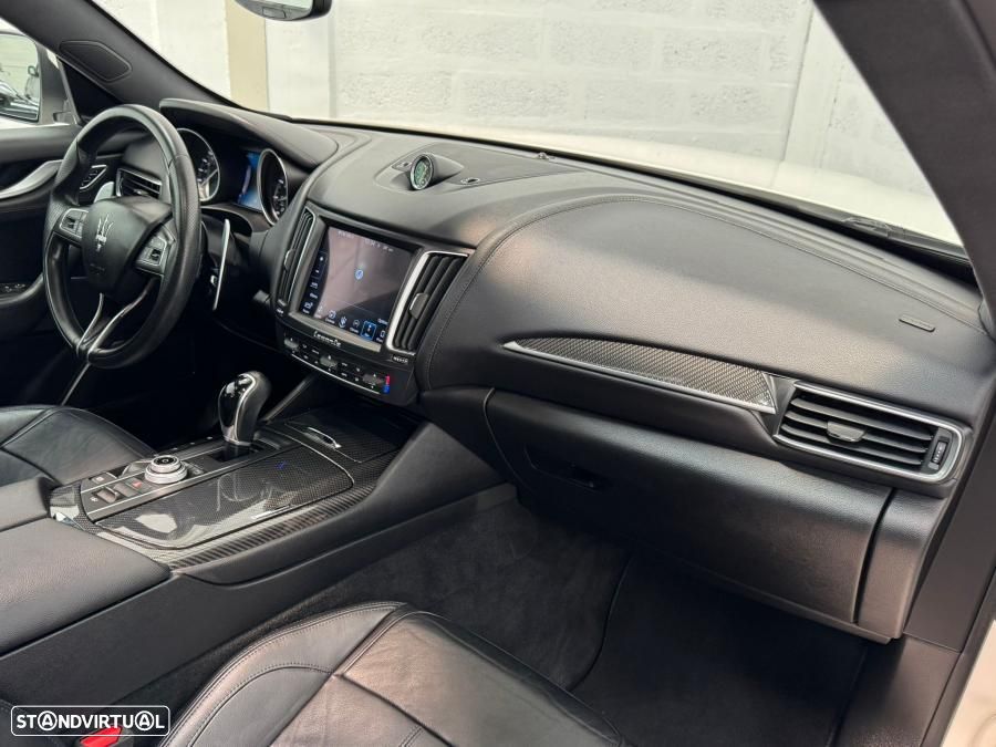 Maserati Levante S Q4 - 41