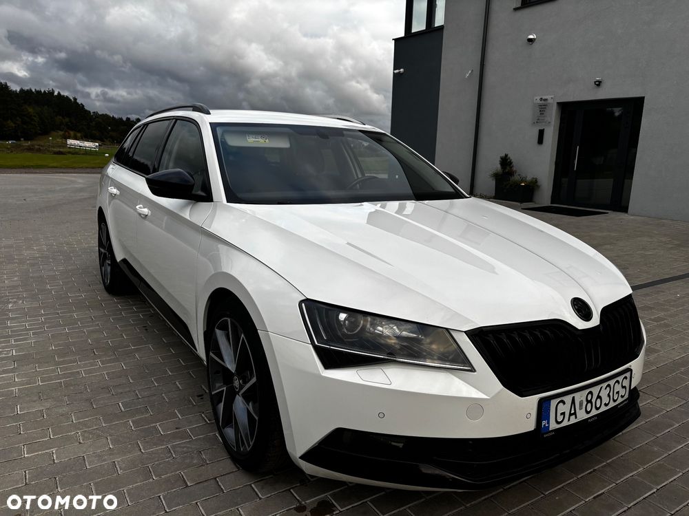 Skoda Superb 2018 photo 4