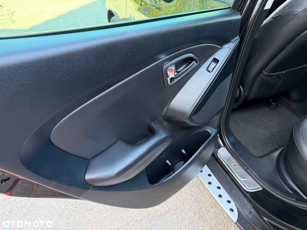 Hyundai ix35 1.7 CRDi Comfort 2WD - 21
