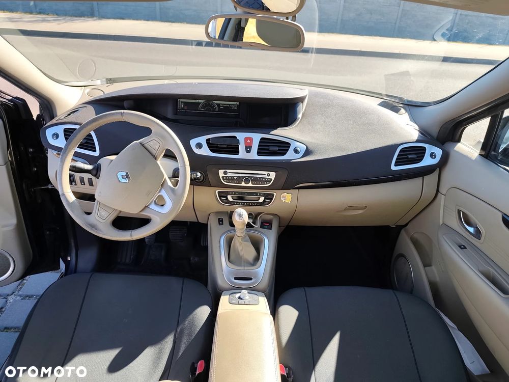 Renault Grand Scenic Gr 1.4 16V TCE Privilege - 8