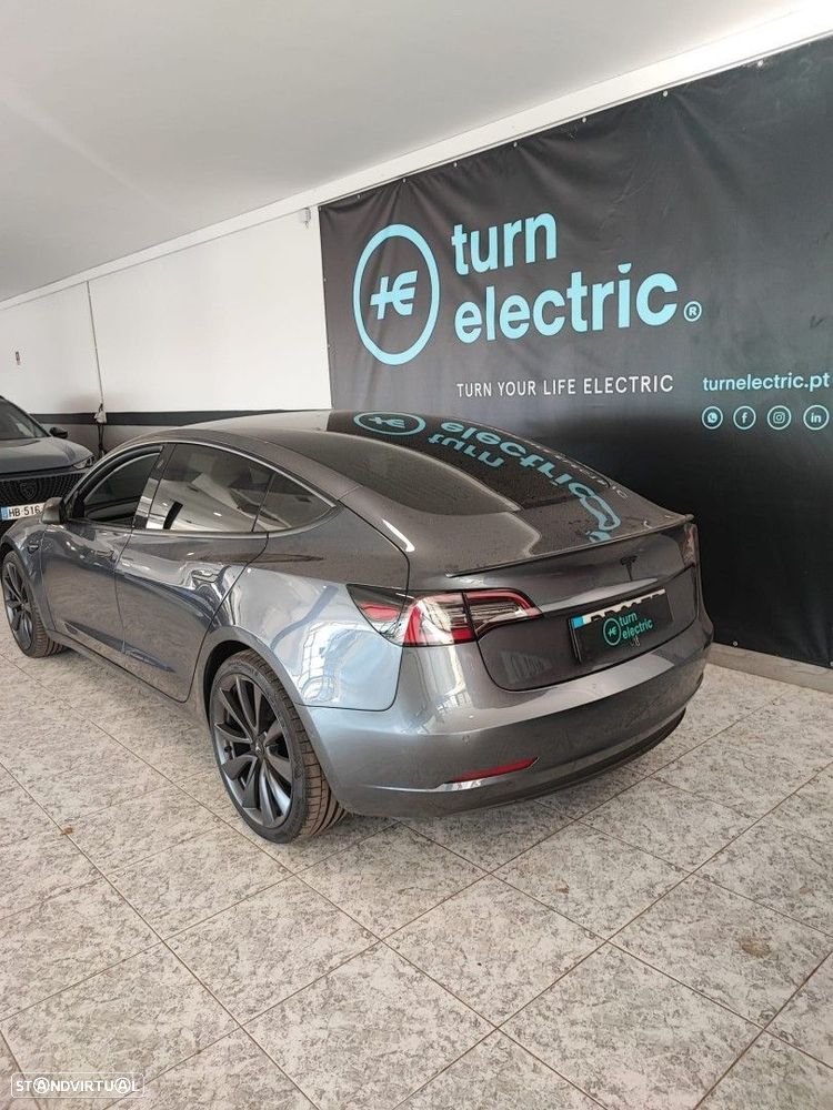 Tesla Model 3 Standard Range Plus RWD - 4