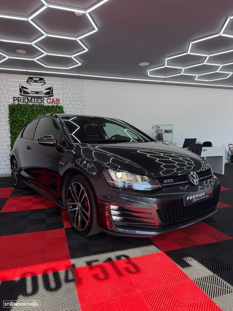 VW Golf 2.0 TDI GTD - 4