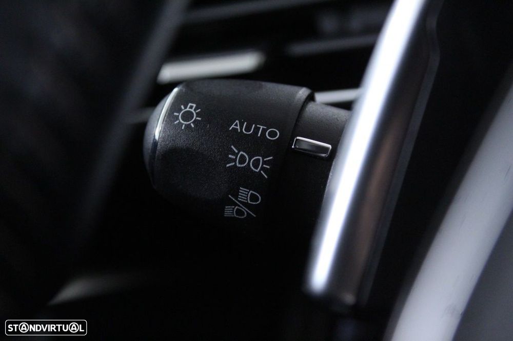 Peugeot 5008 1.5 BlueHDi Allure Pack EAT8 - 24