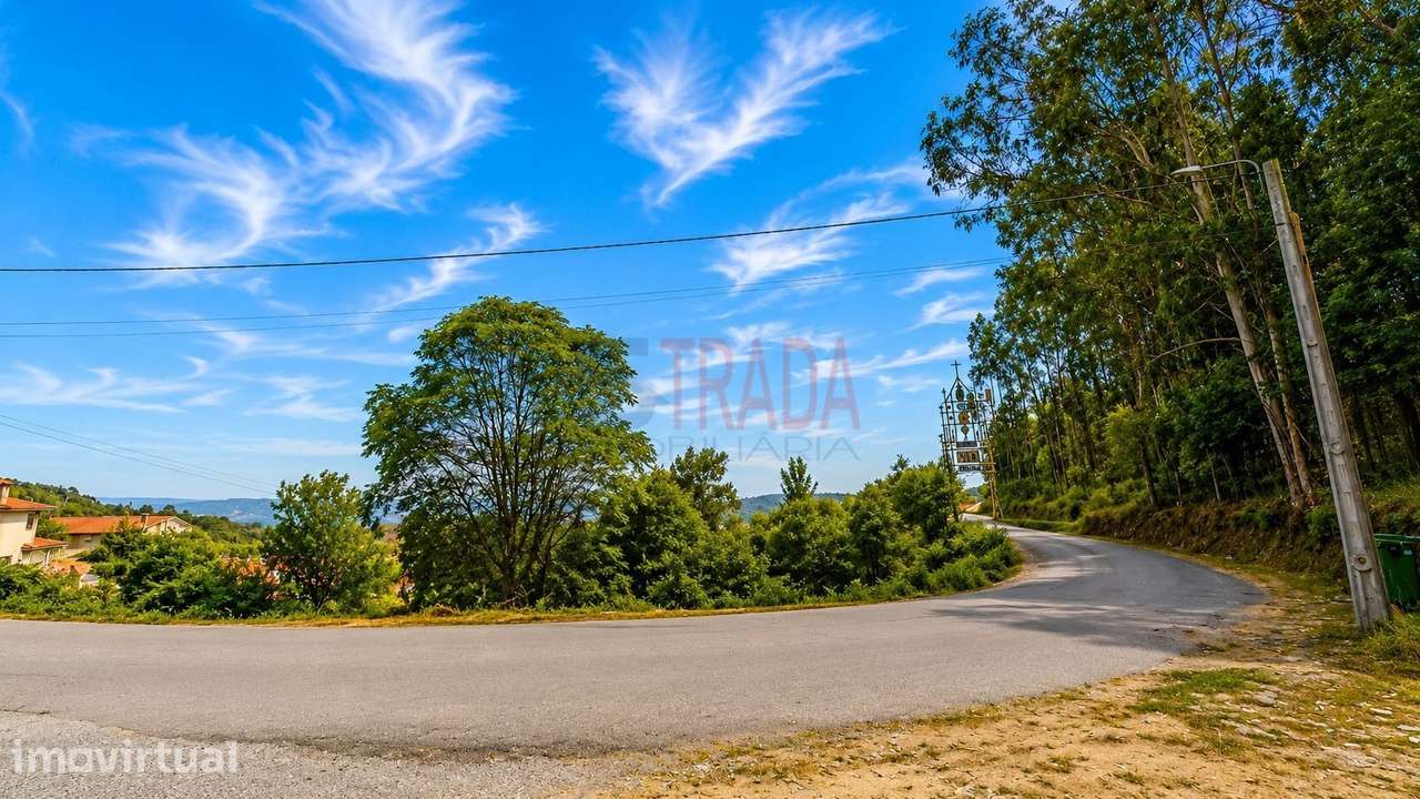 Terreno Urbano com 700 m² | Construção até 864 m² | A 7 Min de Vila... - Grande imagem: 3/5