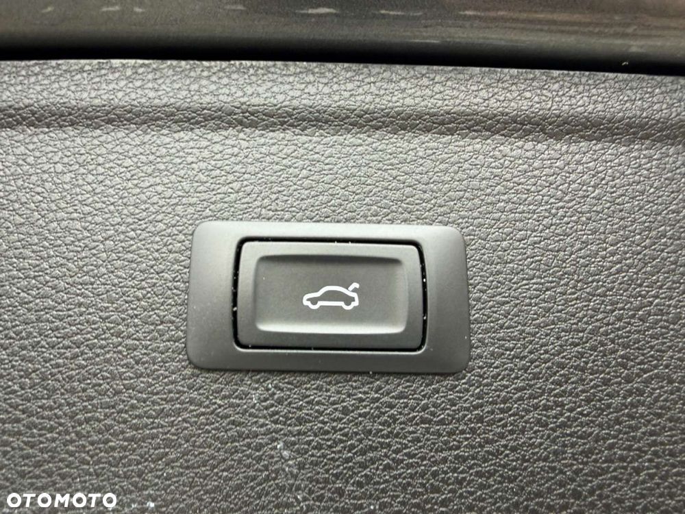 Audi Q5 50 TFSIe quattro S tronic - 31