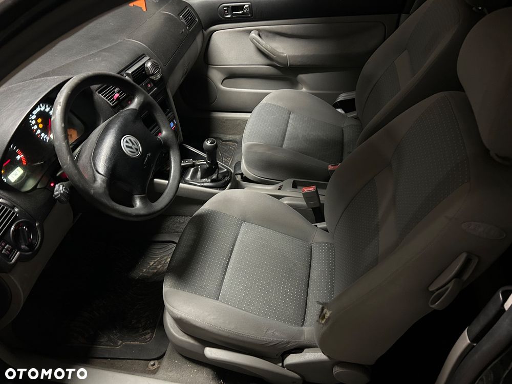 Volkswagen Golf 1.9 TDI Basis - 5