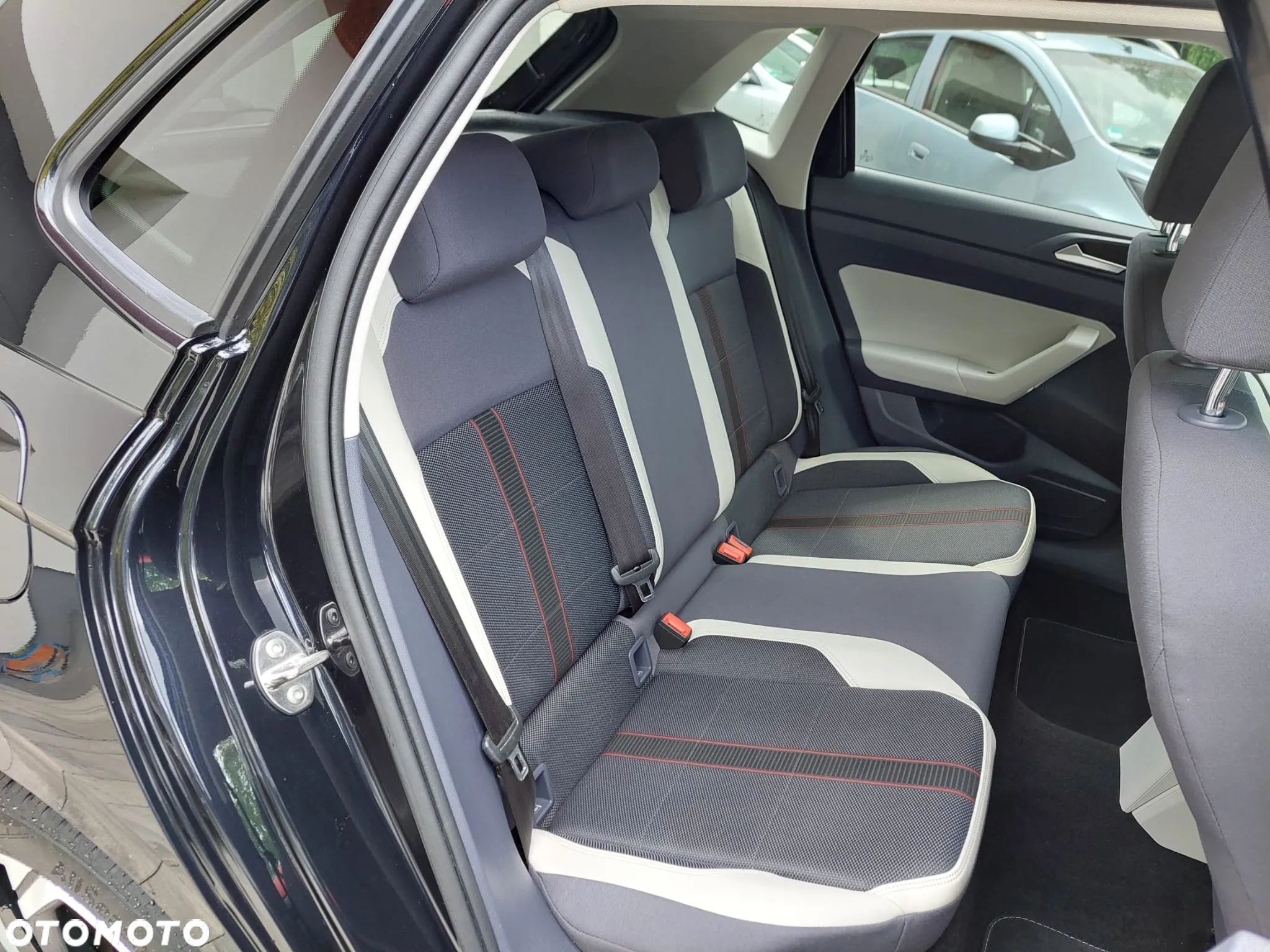 Volkswagen Polo 1.0 TSI OPF beats - 25