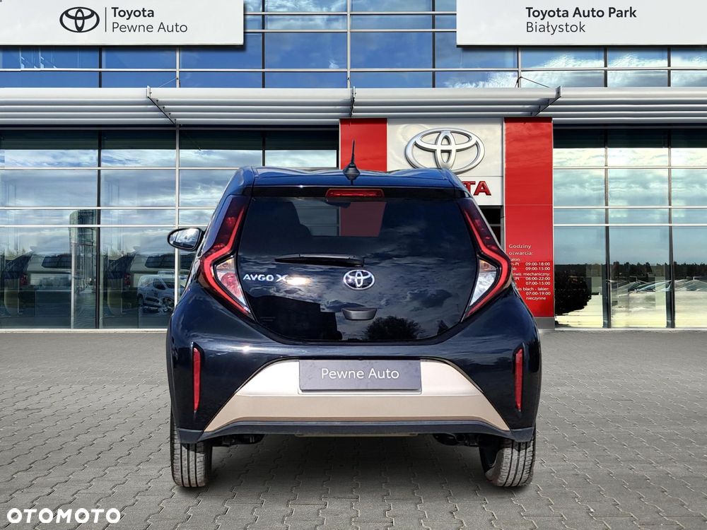 Toyota Aygo X 1.0 VVT-i Style CVT - 4