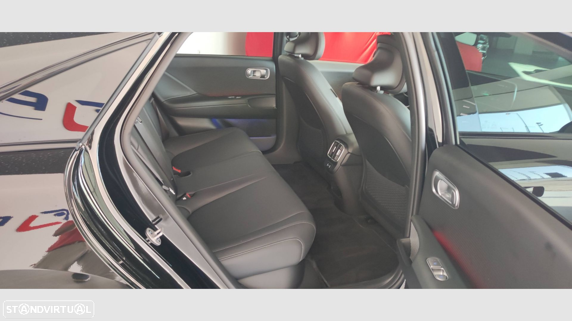 Hyundai Ioniq 6 77 kWh Premium - 11