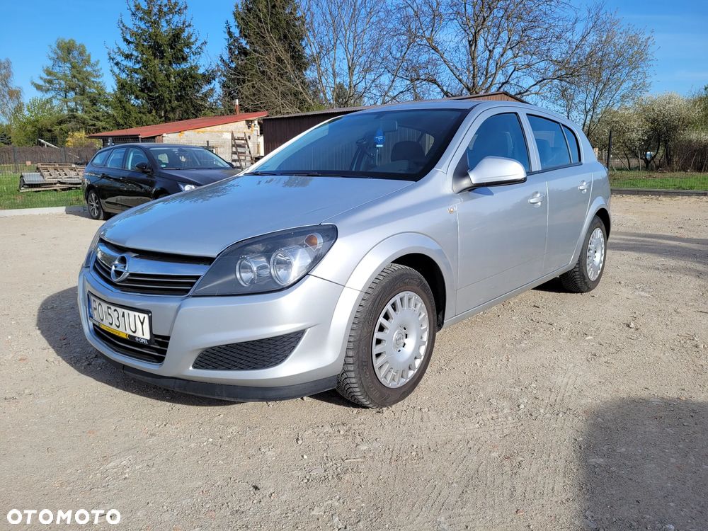 Opel Astra - 1