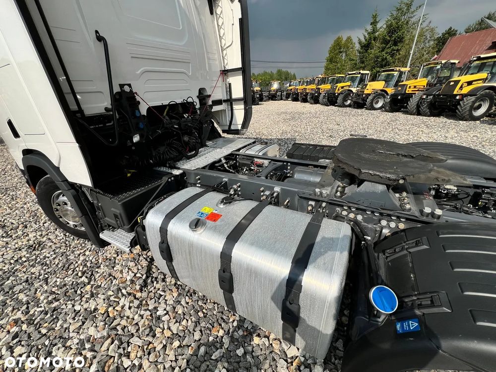 Scania R 460A4 X2NA - 11