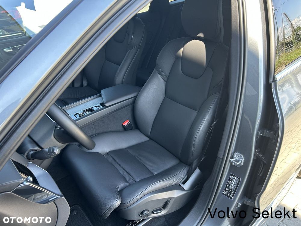 Volvo XC 60 - 21