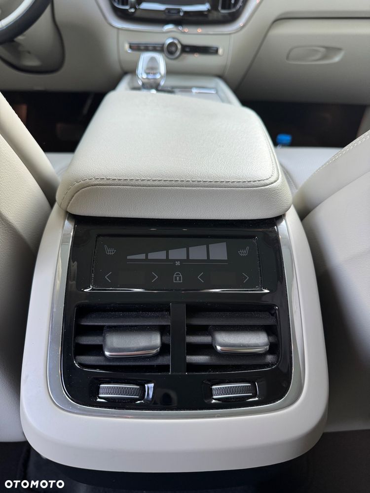 Volvo XC 60 B4 D AWD Geartronic Inscription - 15