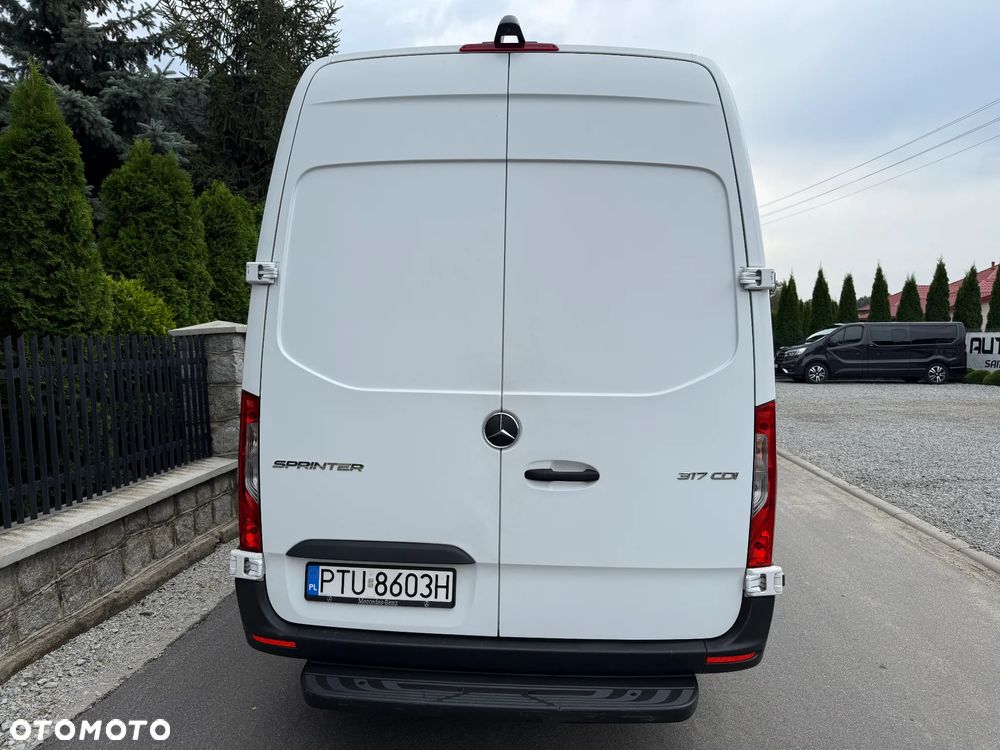 Mercedes-Benz SPRINTER - 14