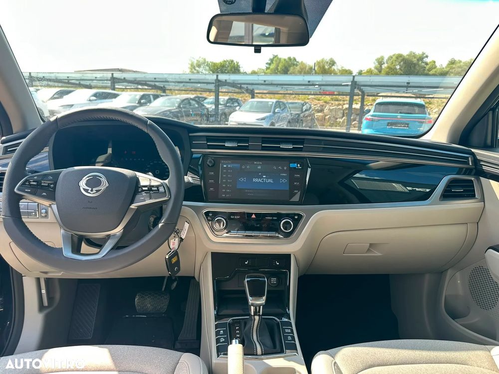 SsangYong Korando - 16