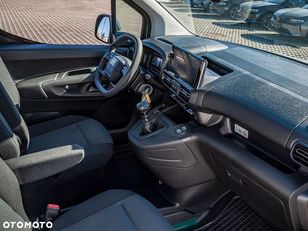 Fiat FIAT DOBLO ZAŁOGOWY XL DIESEL 100KM MANUAL - 14