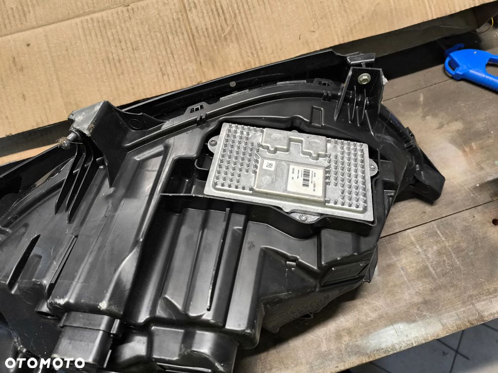 lampa prawy przód ford mondeo MK5 lift ES73-13D154-CD - 11