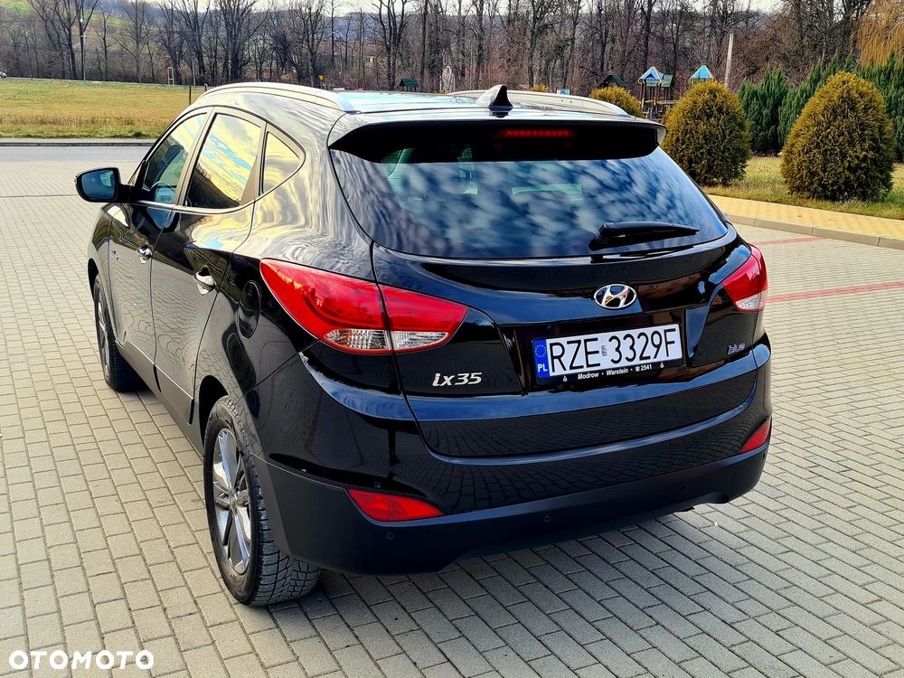 Hyundai ix35 - 12
