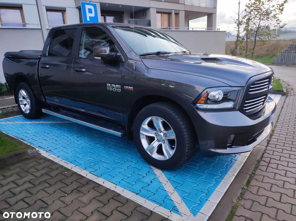 Dodge RAM 1500 5.7 4x4 - 4