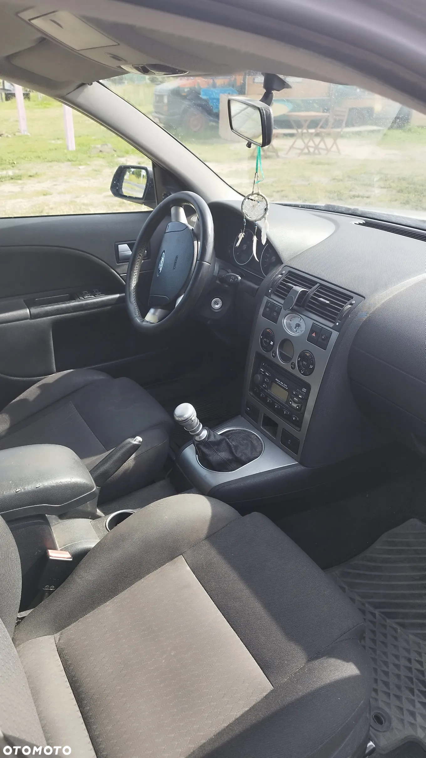 Ford Mondeo - 8