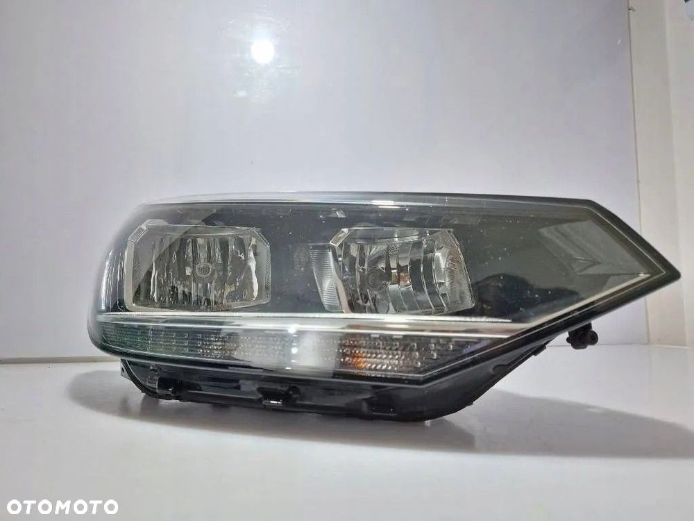 Volkswagen Touran III 2019 Prawa Lampa Reflektor 5TB941006A EUROPA - 6