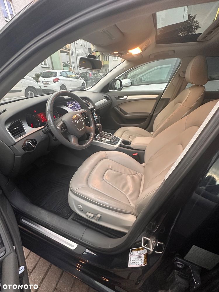 Audi A4 Limousine 2.0 TFSI quattro S tronic Ambiente - 11