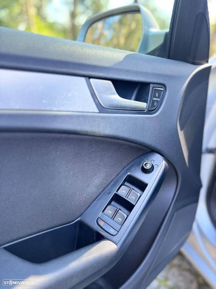 Audi A4 Avant 2.0 TDI Sport - 11